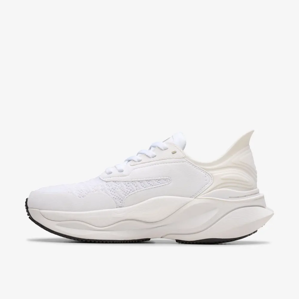 PACE Women’s White Athleisure Shoes online